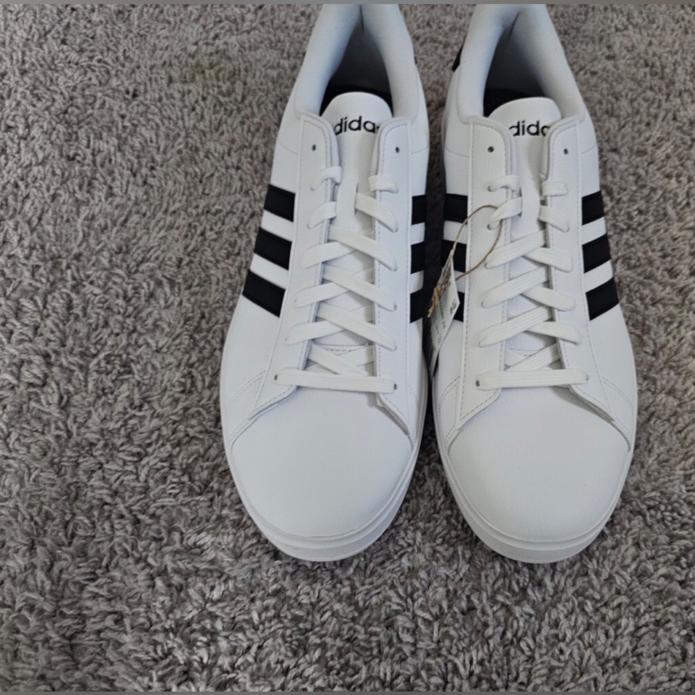 Adidas Grand Court 2.0 White Sneakers. - Picture 4 of 6